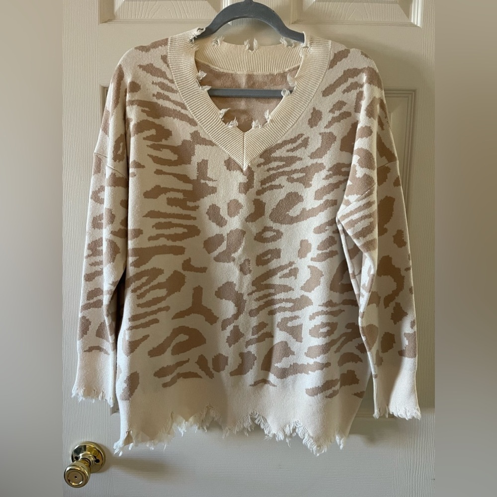 Zebra sweater • NWOT • Womens Medium